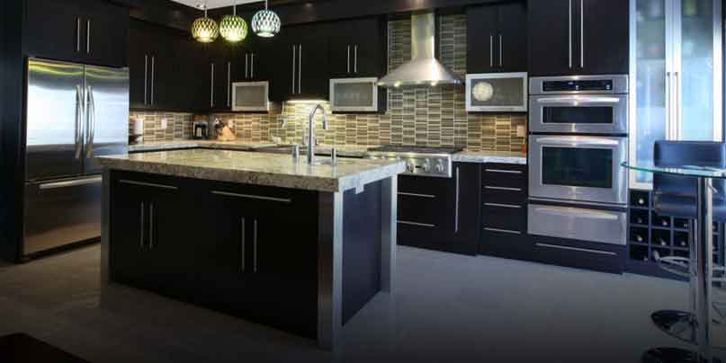 Custom Home Kitchen Designs